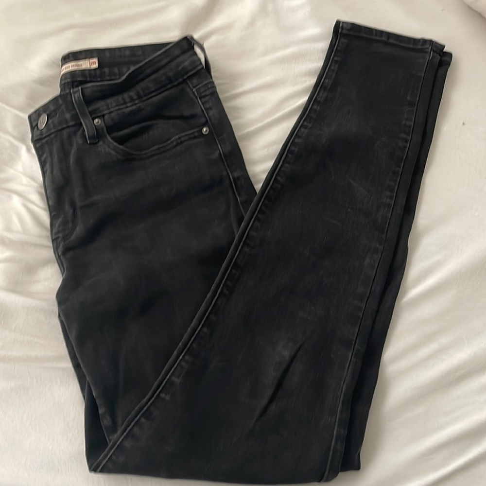 Levi’s 721 High Rise Skinny Black Distressed Jeans - Size 28